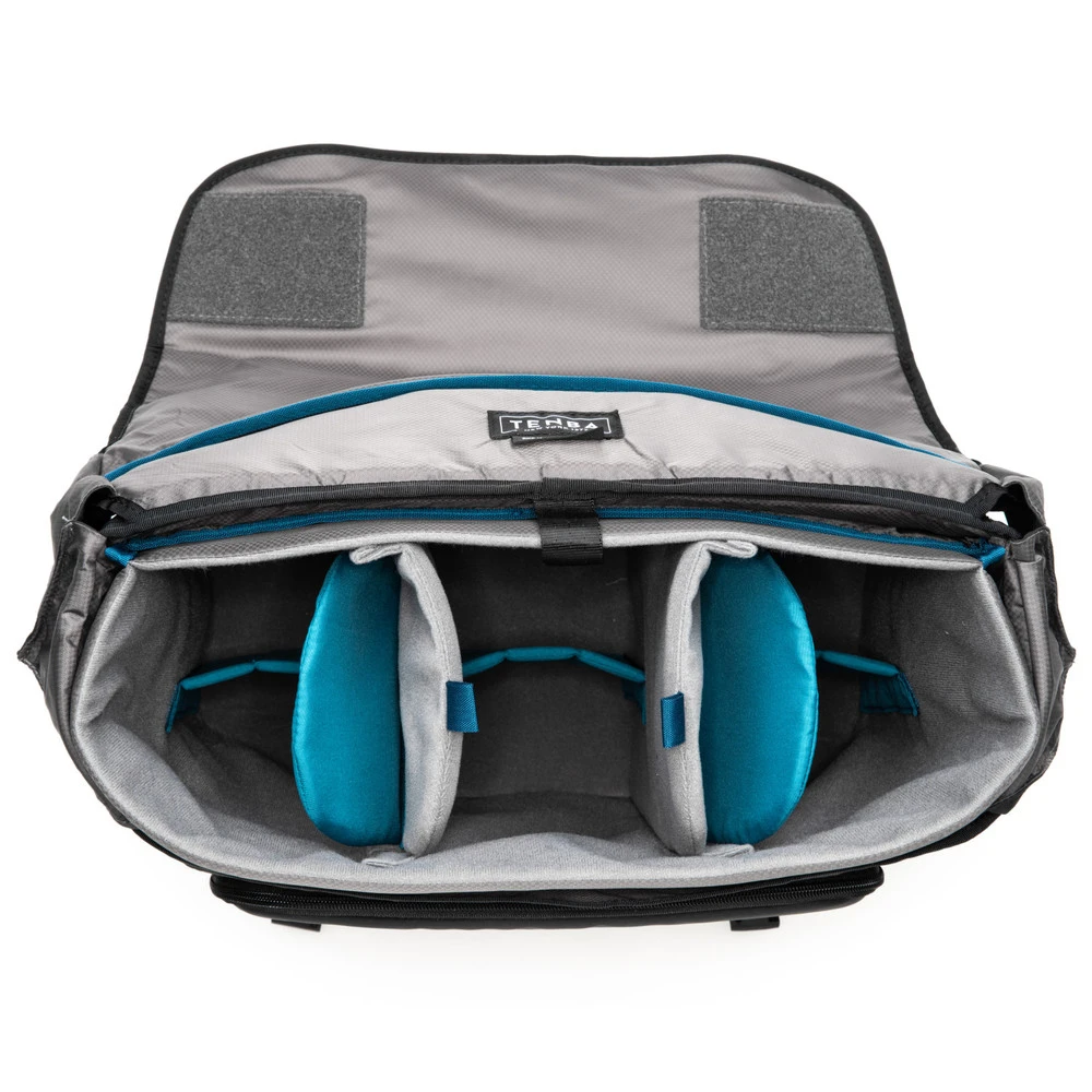 DNA 16 Pro Messenger Bag - Black 8 DNA 16 Pro Messenger Bag - Black - Image 6