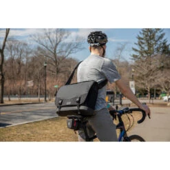 DNA 16 Slim Messenger Bag - Black -Bag Shop e9phqireh5rzgbdrdura 66610.1691039662