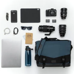 DNA 16 Slim Messenger Bag - Blue -Bag Shop pl1oio5qyvryhegimpn9 61945.1659418469